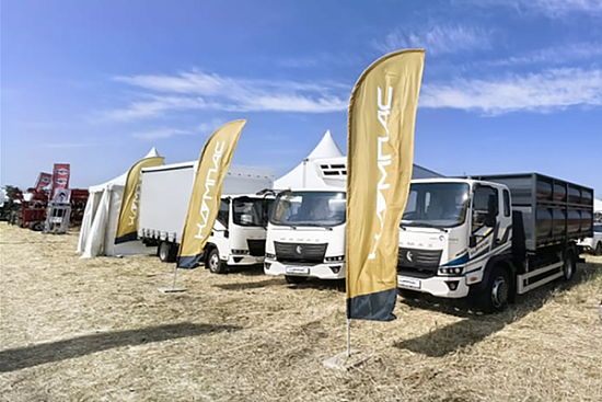 Грузовые автомобили Компас приняли участие в выставке «День Донского Поля»